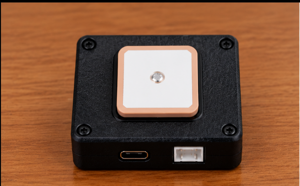 SL1008 GPS Tracker - Image 2